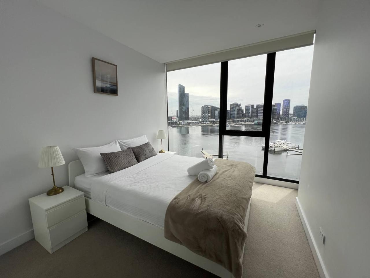 Pars Apartments - Collins Wharf Waterfront, Docklands Melbourne Exterior photo